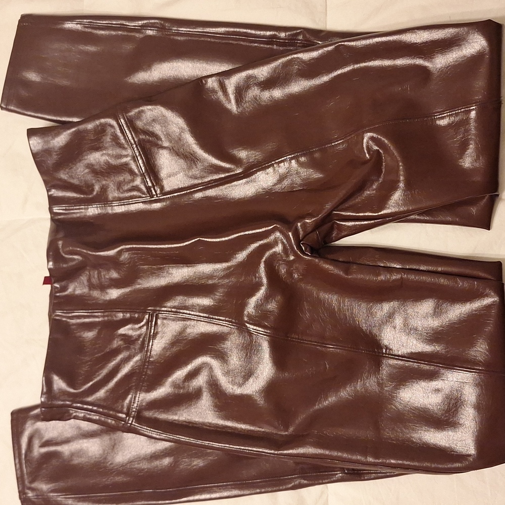 SPANX Burgandy Pleather Leggings M/Long - Picture 7 of 7